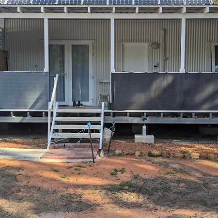 Chalets on Stoneville Redcliffe Exteriör bild